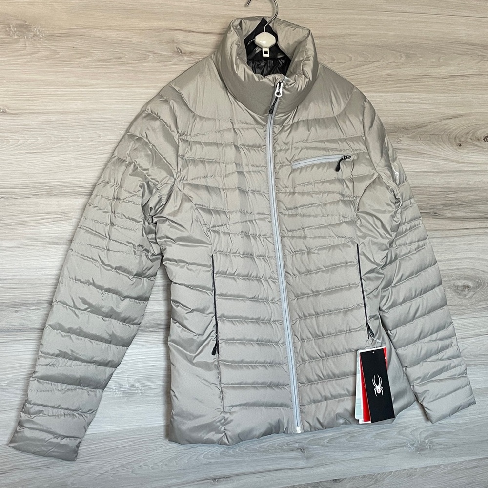 NWT- Women's Spyder Timeless Down Puffer Coat, M - Picture 1 of 11